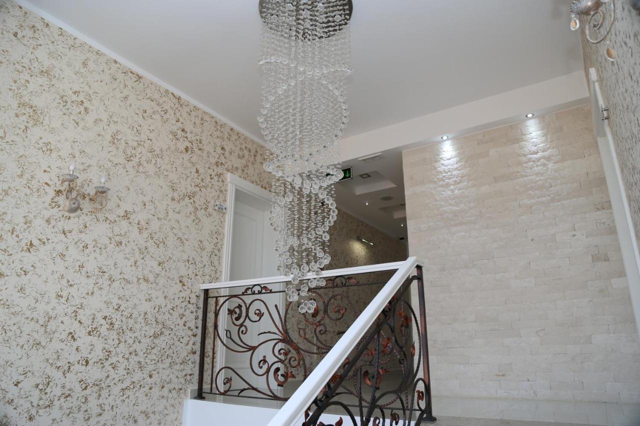 Hotel Metropolis Ulcinj Zewnętrze zdjęcie