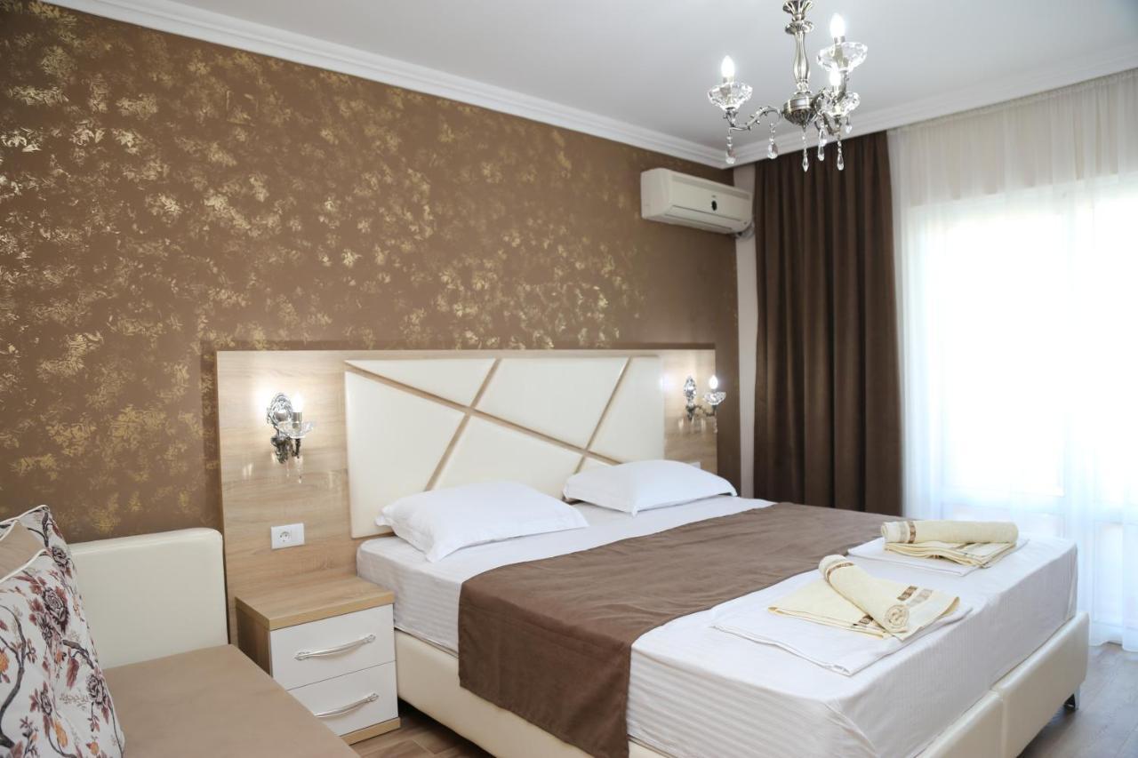 Hotel Metropolis Ulcinj Zewnętrze zdjęcie