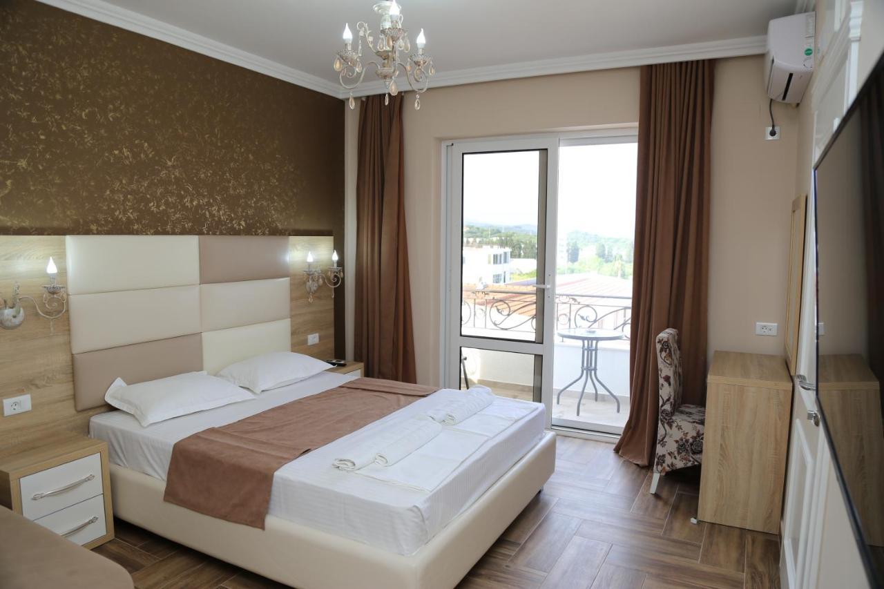 Hotel Metropolis Ulcinj Zewnętrze zdjęcie