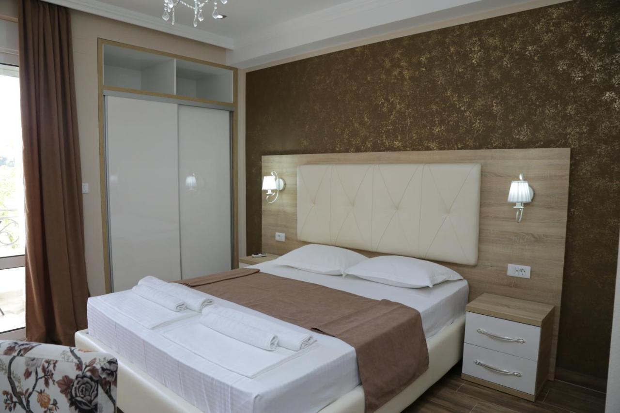 Hotel Metropolis Ulcinj Zewnętrze zdjęcie