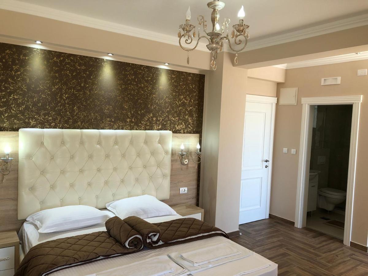 Hotel Metropolis Ulcinj Zewnętrze zdjęcie