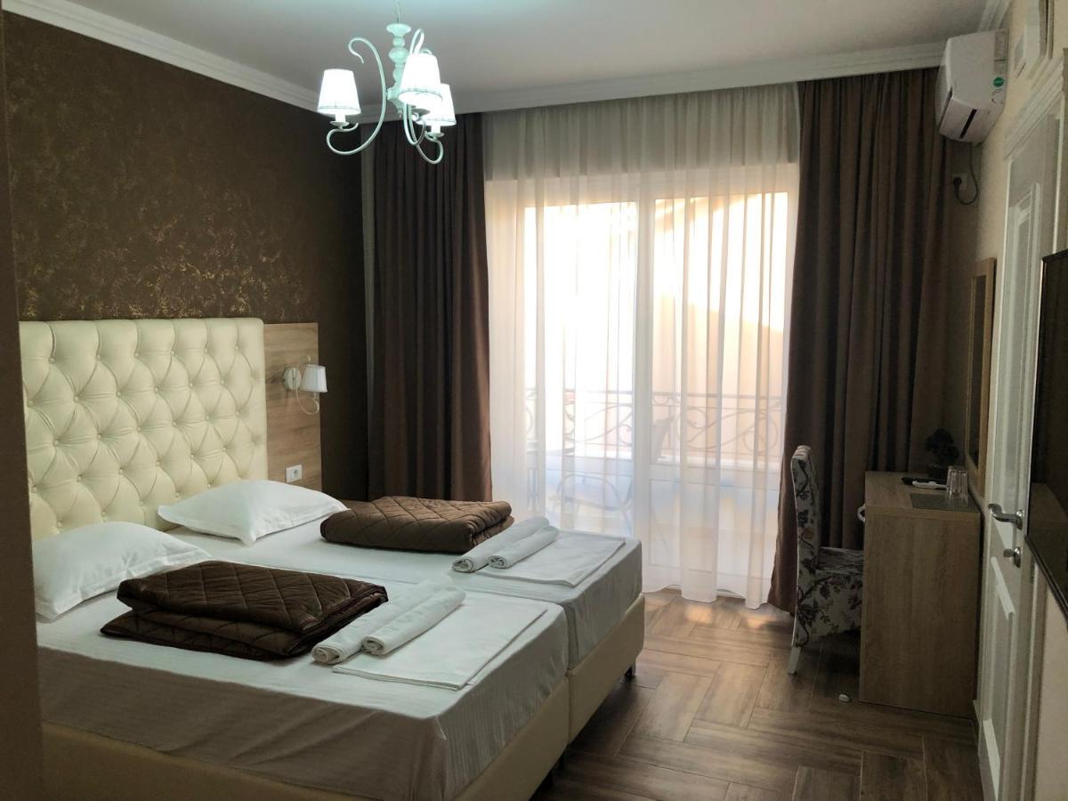 Hotel Metropolis Ulcinj Zewnętrze zdjęcie