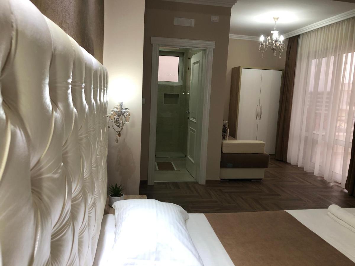 Hotel Metropolis Ulcinj Zewnętrze zdjęcie