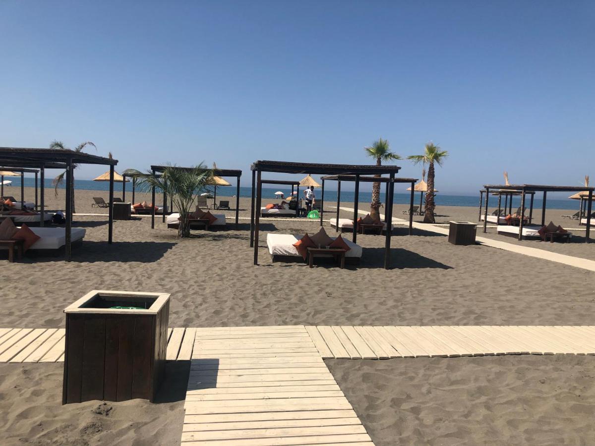 Hotel Metropolis Ulcinj Zewnętrze zdjęcie