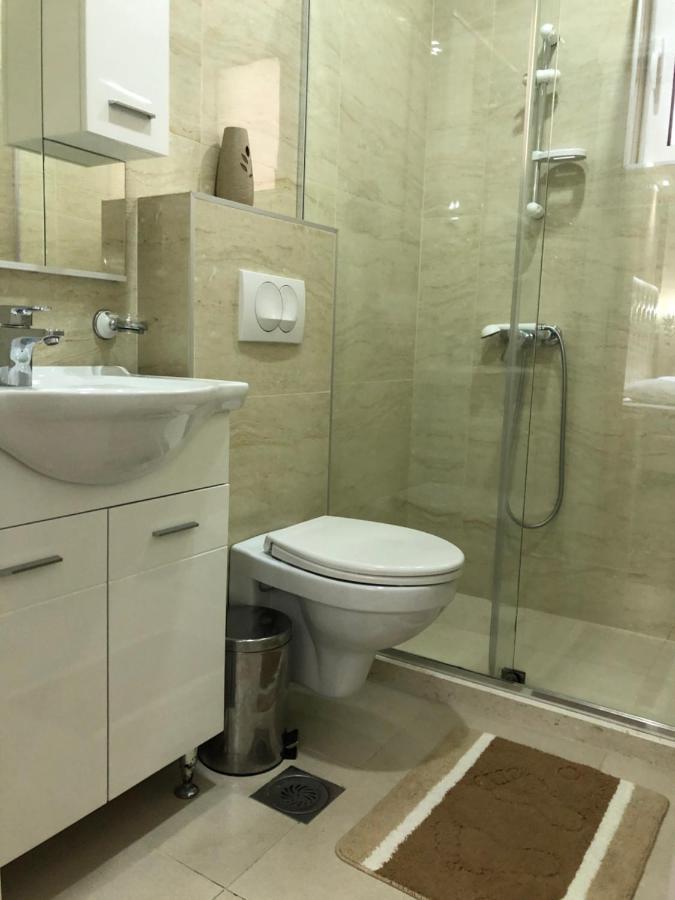 Hotel Metropolis Ulcinj Zewnętrze zdjęcie