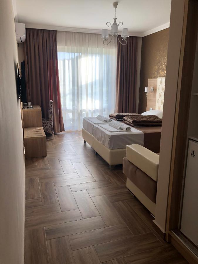 Hotel Metropolis Ulcinj Zewnętrze zdjęcie
