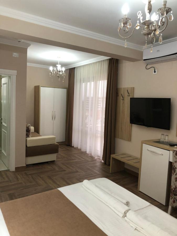 Hotel Metropolis Ulcinj Zewnętrze zdjęcie
