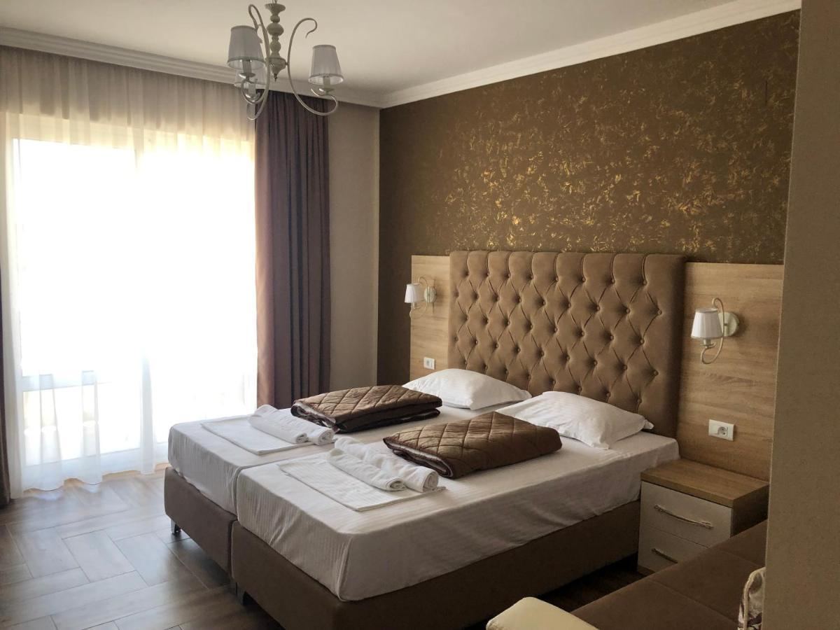 Hotel Metropolis Ulcinj Zewnętrze zdjęcie
