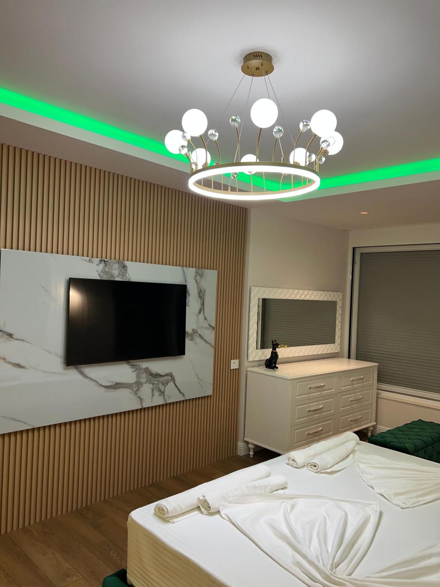 Hotel Metropolis Ulcinj Zewnętrze zdjęcie
