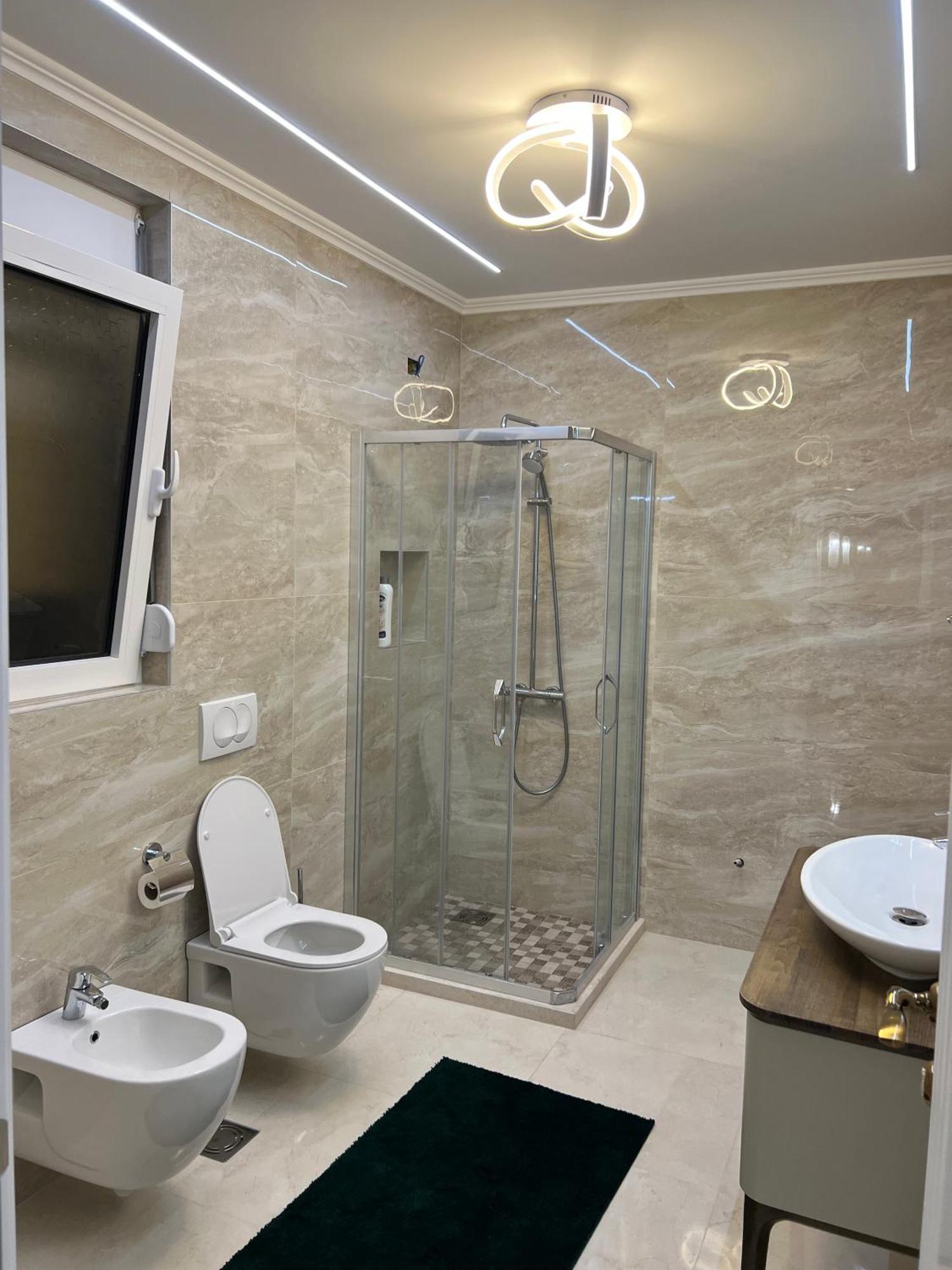 Hotel Metropolis Ulcinj Zewnętrze zdjęcie